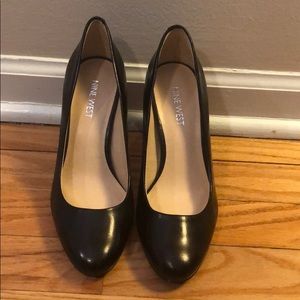 Nine West black heel